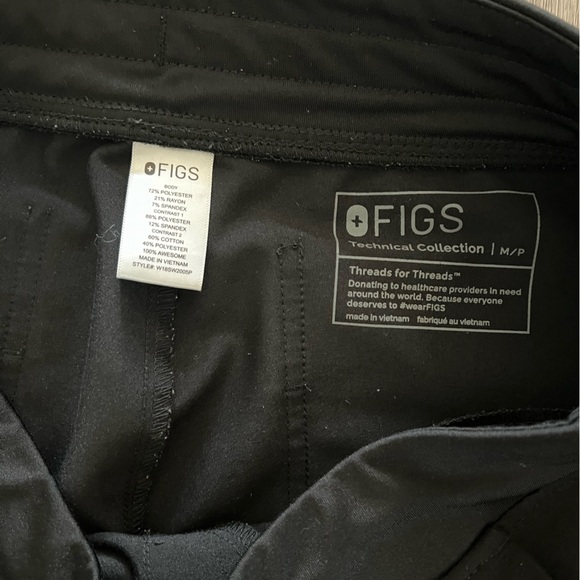 Zamora Jogger Scrub Pants Figs - Picture 2 of 4